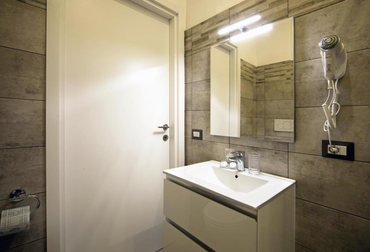 Residenza Tupini, S.Pietro Suites Róma Kültér fotó
