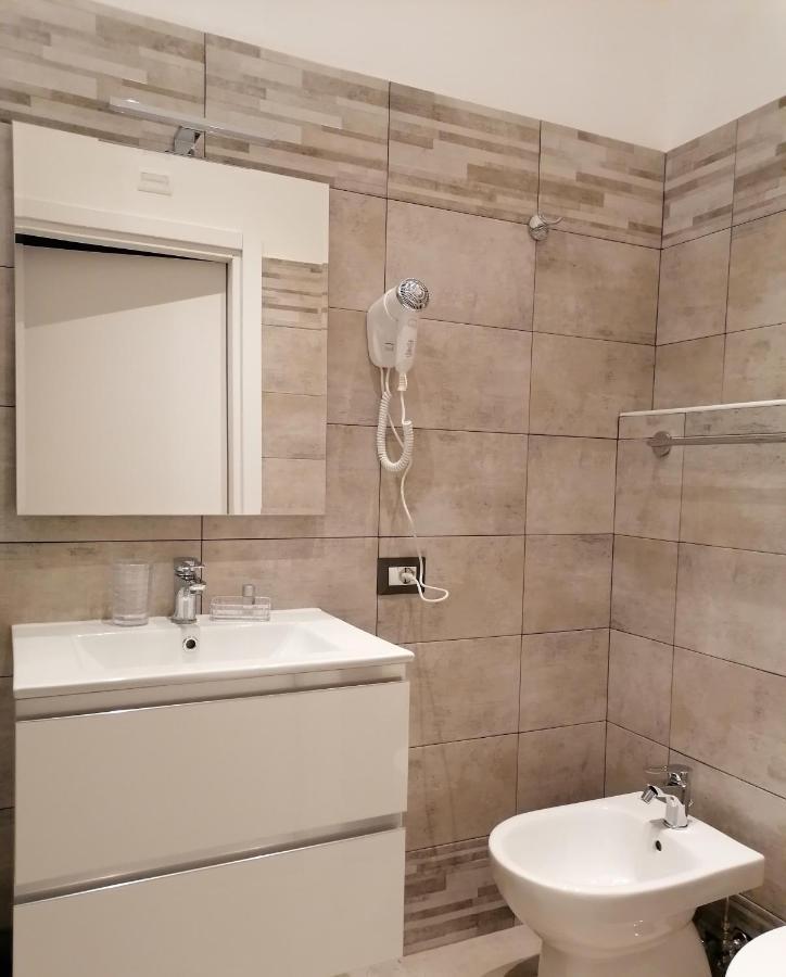 Residenza Tupini, S.Pietro Suites Róma Kültér fotó